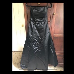 Jessica McClintock Formal Black Gown